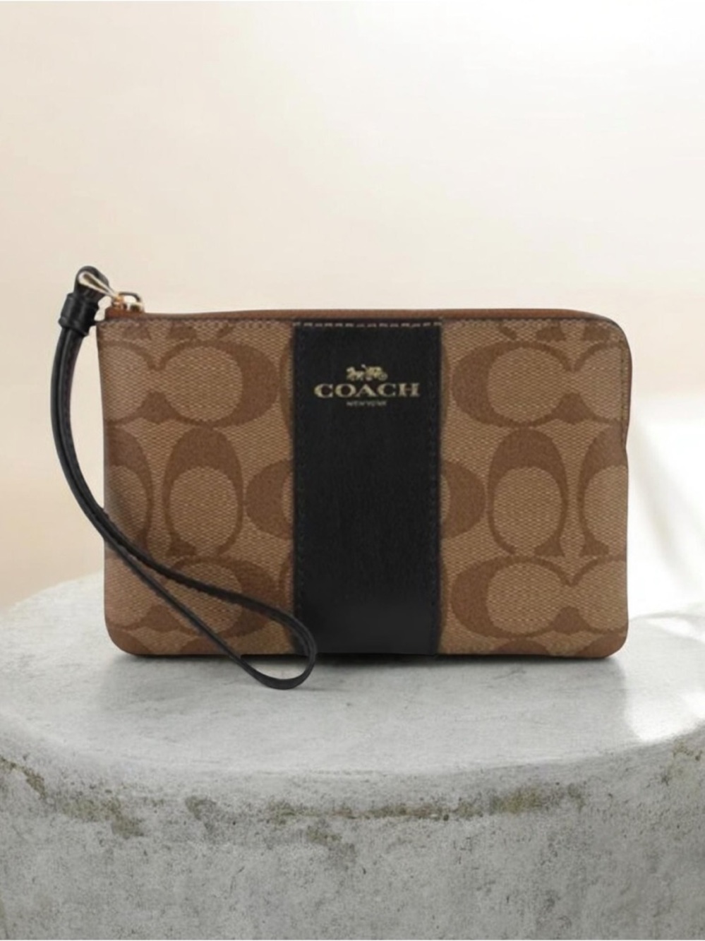 Coach Women’s Leather Corner Zip Wristlet In Signature Canvas With Black Stripe - Picture 12 of 12